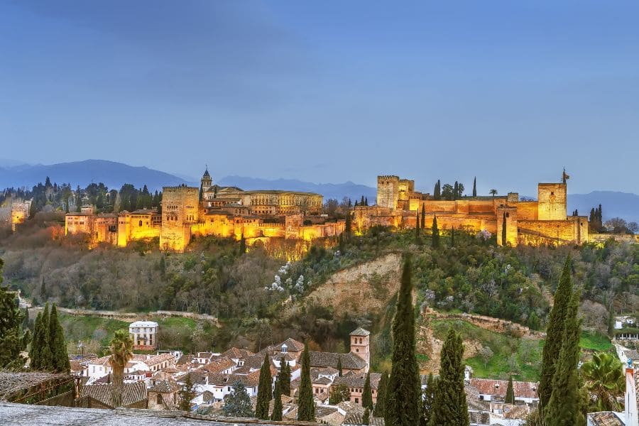 cómo ir de nerja a granada